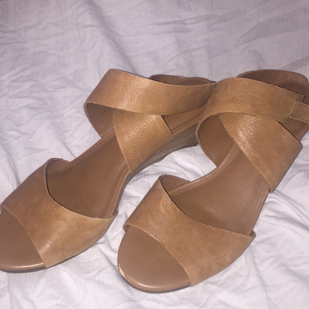 Lucky Brand wedges